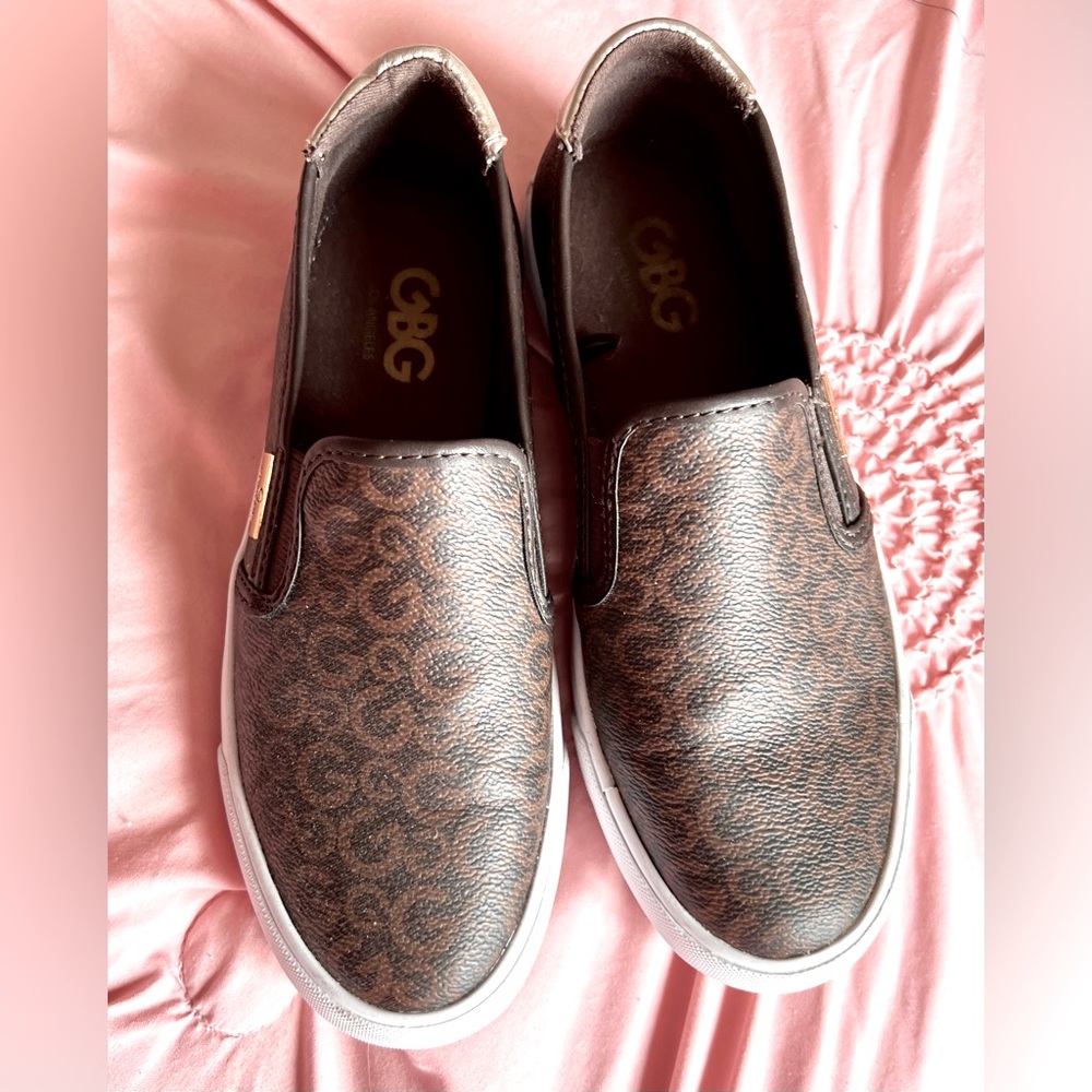 G by GUESS slip on sneakers